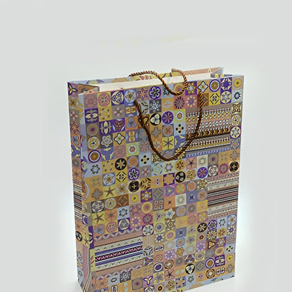 VR-w-l-2 Gift bag big 42_31_13 563542